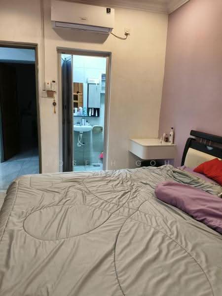 Rumah Teres 1-Tingkat untuk Dijual di Taman Scientex Pasir Gudang (Pasir Gudang) - Joseph Goh - Bedroom - PropertyGuru.com.my