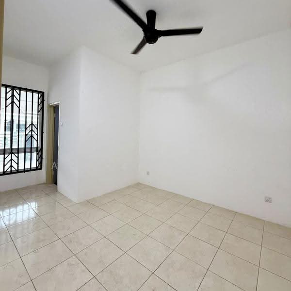 1-storey Terraced House for Sale in Tasek Gelugor (Penang) - Azura Ghani - Interior - PropertyGuru.com.my