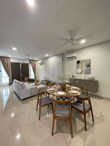 2-storey Terraced House for Sale in Rumah Teres Dua Tingkat di Tanjong Piandang, Perak (Tanjong Piandang) - Sanggaran Muniandy - Living Room - PropertyGuru.com.my