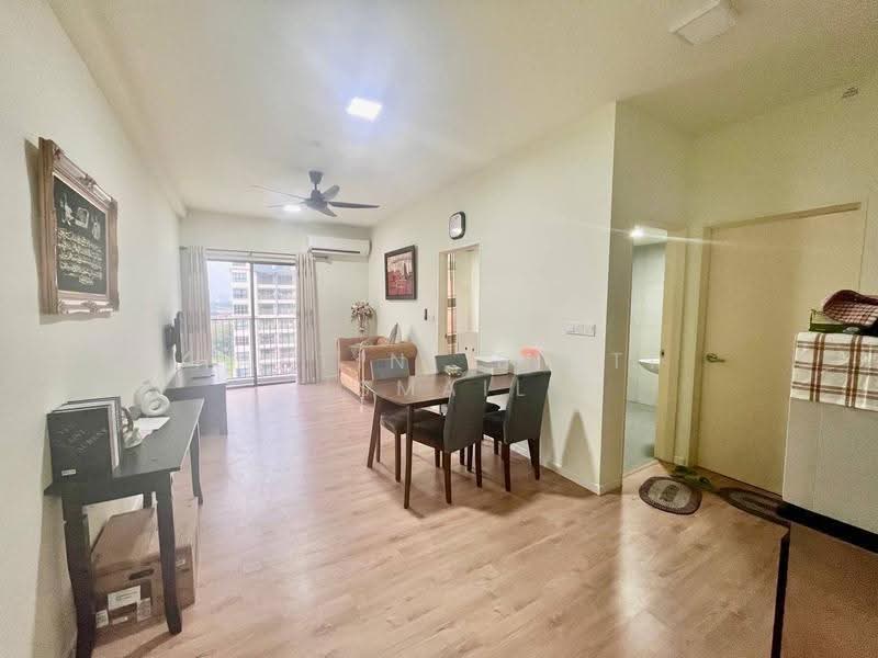 Pangsapuri untuk Disewa di Dian Residency - Hartini Binti Ismail - Living Room - PropertyGuru.com.my