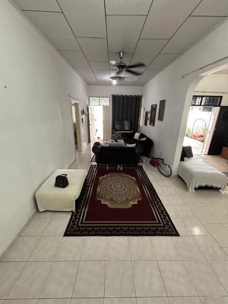 Rumah Teres 1-Tingkat untuk Dijual di Taman Daya (Johor Bahru) - Marvin Lim - Living Room - PropertyGuru.com.my