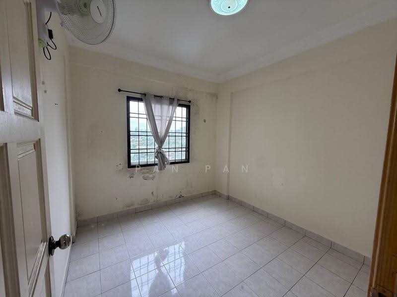 Apartment for Rent at Bayu Puteri 2 - Pan Pan - Interior - PropertyGuru.com.my