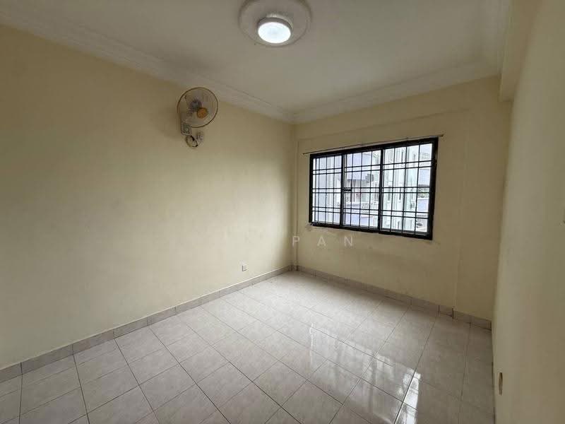 Apartment for Rent at Bayu Puteri 2 - Pan Pan - Interior - PropertyGuru.com.my