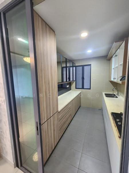 Kediaman Servis untuk Dijual di LakePark Residence @ KL North - Vince Wong - Kitchen - PropertyGuru.com.my