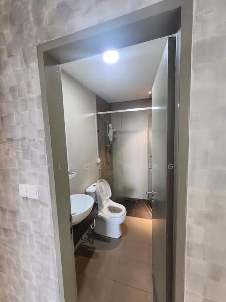 Kediaman Servis untuk Dijual di LakePark Residence @ KL North - Vince Wong - Bathroom - PropertyGuru.com.my