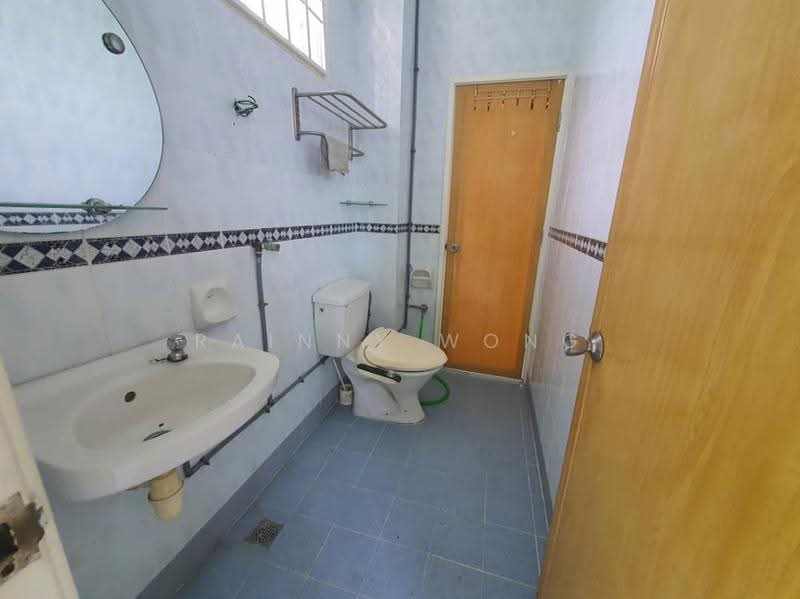Rumah Teres 2-Tingkat untuk Disewa di Bayan Lepas (Penang) - Rainny Wong - PropertyGuru.com.my