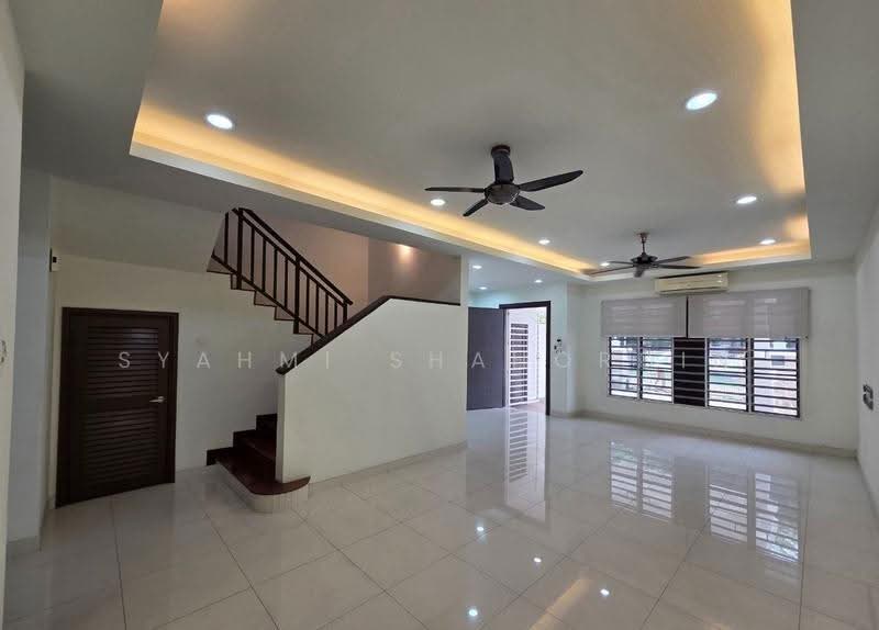 Terraced House for Sale in Alam Impian (Shah Alam) - Syahmi Shahordin - Living Room - PropertyGuru.com.my