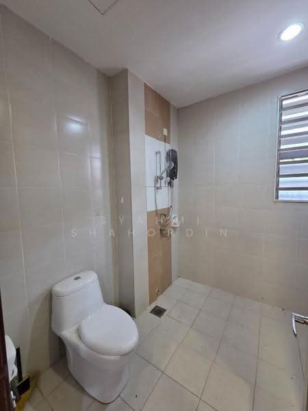 Terraced House for Sale in Alam Impian (Shah Alam) - Syahmi Shahordin - Bathroom - PropertyGuru.com.my