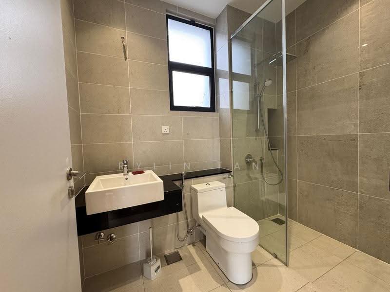 Semi-Detached House for Sale in Setia Alam (Selangor) - Rylin Tan - Bathroom - PropertyGuru.com.my