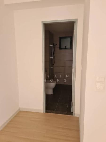 Kediaman Servis untuk Dijual di M Luna - Jayden Chong - Bathroom - PropertyGuru.com.my
