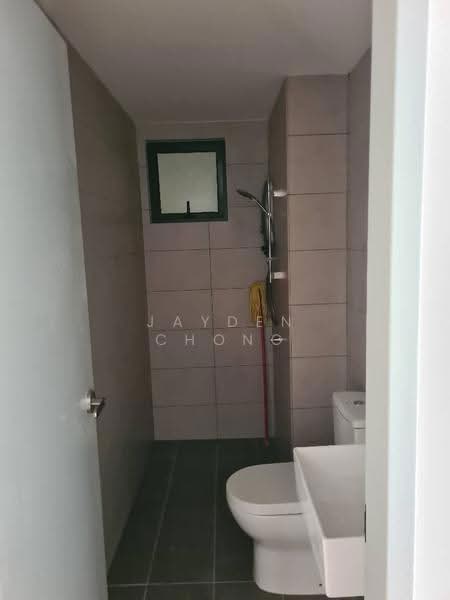 Kediaman Servis untuk Dijual di M Luna - Jayden Chong - Bathroom - PropertyGuru.com.my