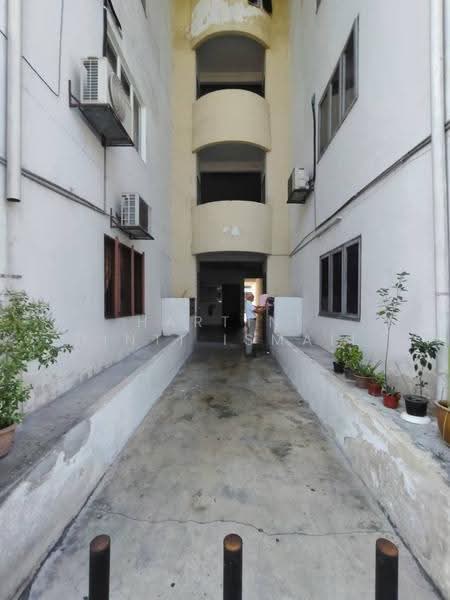 Kondominium untuk Dijual di Ayers Tower - Hartini Binti Ismail - Exterior - PropertyGuru.com.my