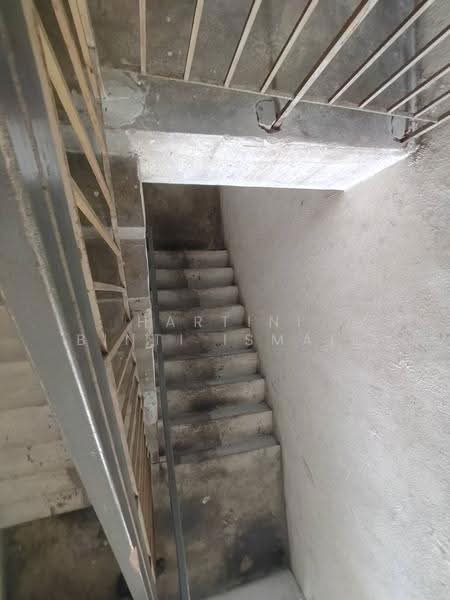 Kondominium untuk Dijual di Ayers Tower - Hartini Binti Ismail - Corridor - PropertyGuru.com.my