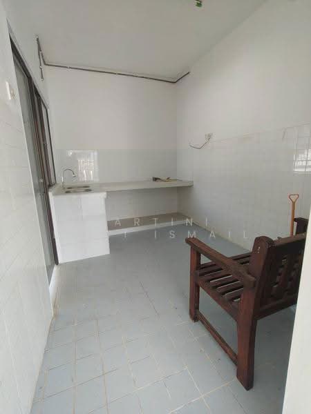 Kondominium untuk Dijual di Ayers Tower - Hartini Binti Ismail - Kitchen - PropertyGuru.com.my