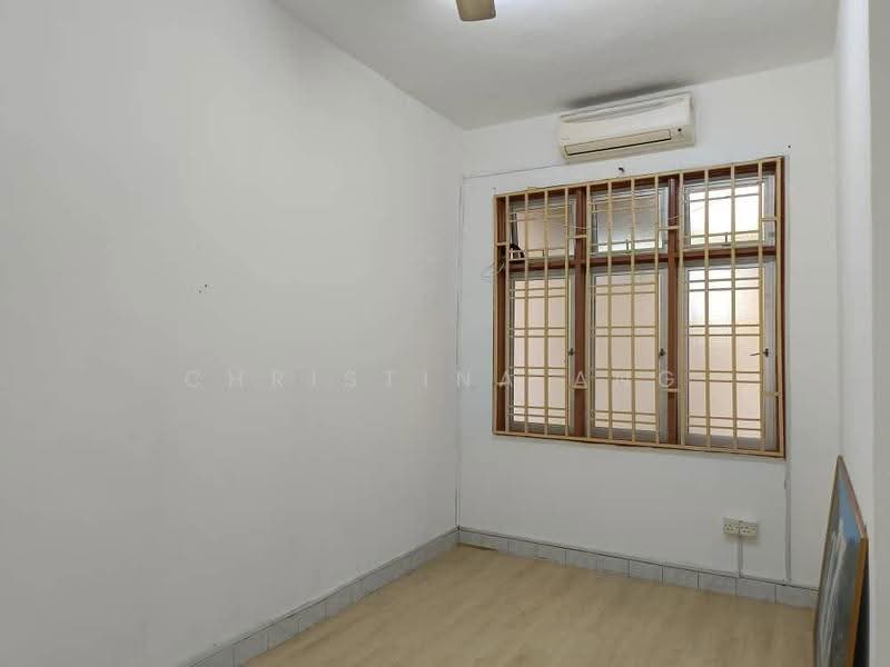 Rumah Teres 2-Tingkat untuk Dijual di Taman Puteri Wangsa (Ulu Tiram) - Christina Ang - PropertyGuru.com.my
