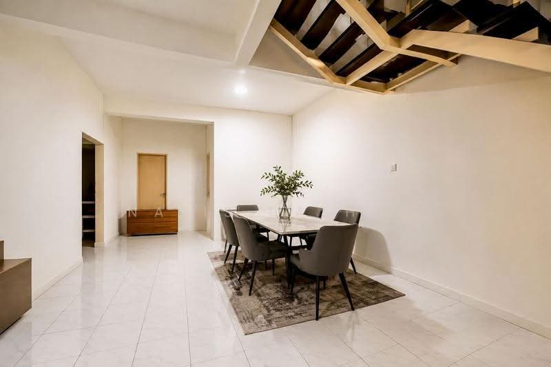 Rumah Teres 2-Tingkat untuk Dijual di Ukay Perdana (Ulu Kelang) - Nafis Hashim - Dining Room - PropertyGuru.com.my