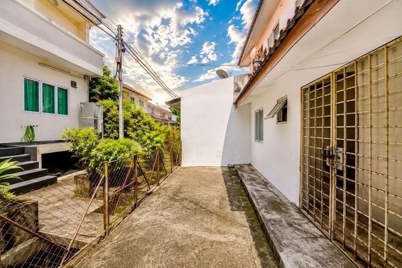 Rumah Teres 2-Tingkat untuk Dijual di Ukay Perdana (Ulu Kelang) - Nafis Hashim - Exterior - PropertyGuru.com.my