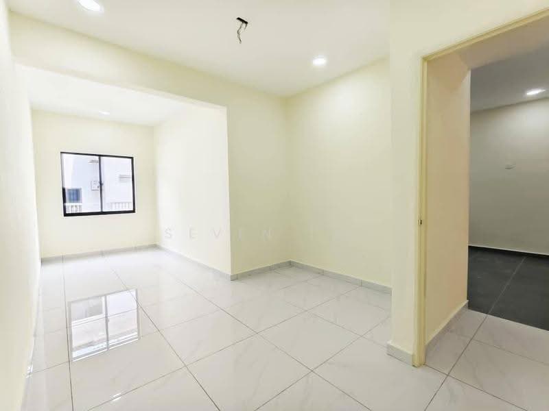 2-storey Terraced House for Sale in Bandar Selesa Jaya (Skudai) - Seven Tay - Interior - PropertyGuru.com.my