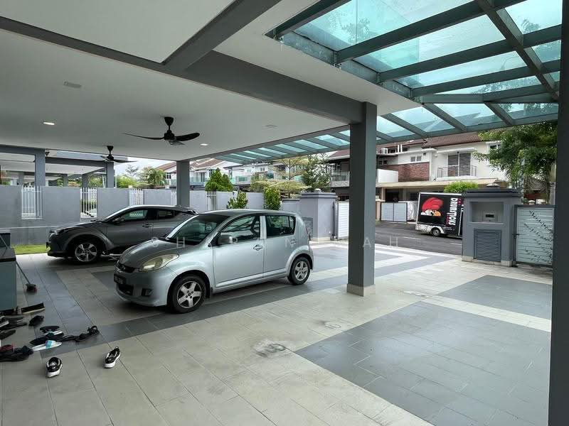 Bungalow House for Sale in Bandar Putra Permai (Seri Kembangan) - Sharon Mah - Exterior - PropertyGuru.com.my