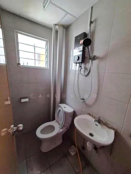 Pangsapuri untuk Disewa di Residensi Medan - Carlos Ng - Bathroom - PropertyGuru.com.my