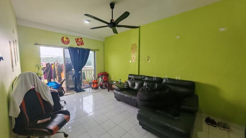 Apartment for Sale at Taman Anggerik Villa 2 - Zairul Asrah Zulkefli - Living Room - PropertyGuru.com.my