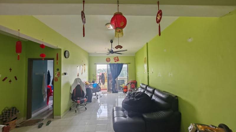 Apartment for Sale at Taman Anggerik Villa 2 - Zairul Asrah Zulkefli - Living Room - PropertyGuru.com.my