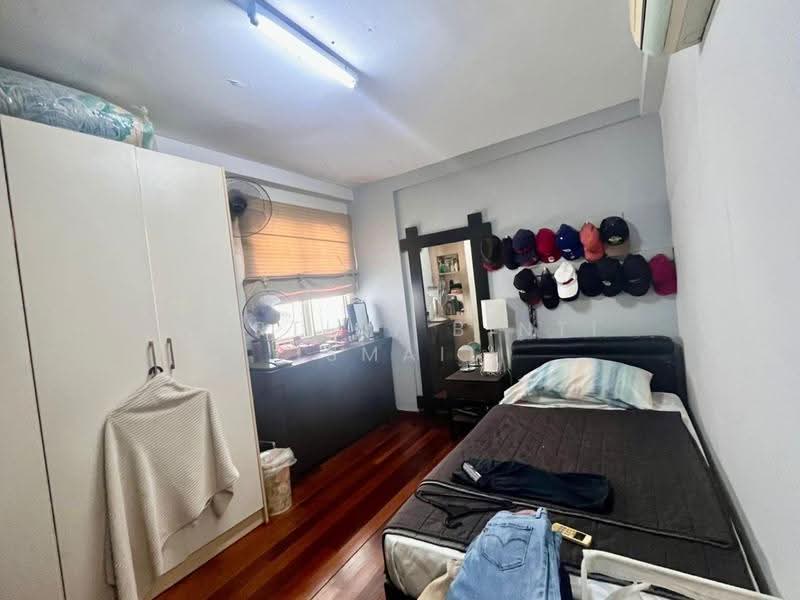 Condominium for Sale at Perdana Emerald - Hartini Binti Ismail - Bedroom - PropertyGuru.com.my