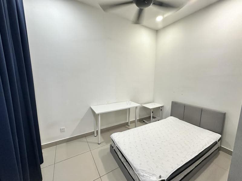 Kediaman Servis untuk Disewa di Saville D'lake - Felix Wong - Bedroom - PropertyGuru.com.my