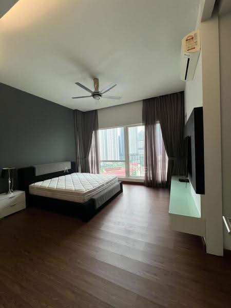 Kondominium untuk Dijual di The Park Residences 1 - Alan Lee - Bedroom - PropertyGuru.com.my