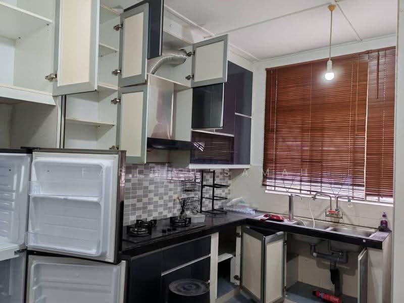 2-storey Terraced House for Rent in Bandar Baru Bangi (Selangor) - Faridah Samah - Kitchen - PropertyGuru.com.my