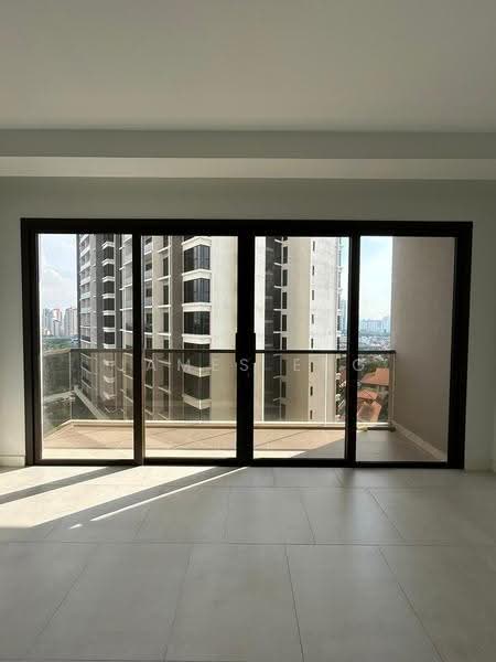 Kediaman Servis untuk Disewa di Jendela Residensi - James Eng - Balcony - PropertyGuru.com.my