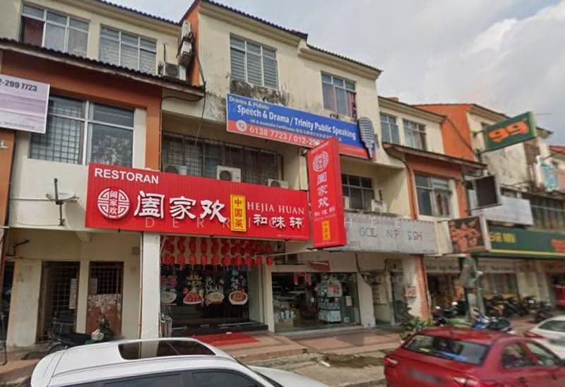 Shop for Rent in Batu Caves (Selangor) - Derrick Hee - Exterior - PropertyGuru.com.my