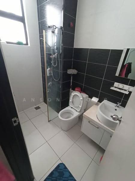 Kediaman Servis untuk Disewa di The Platino Serviced Apartment - Anson Hiong - Bathroom - PropertyGuru.com.my