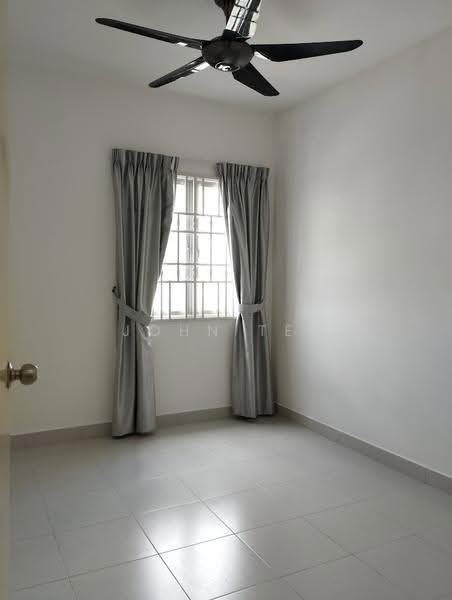 Apartment for Sale at Seri Intan Apartment - John Tee - Interior - PropertyGuru.com.my