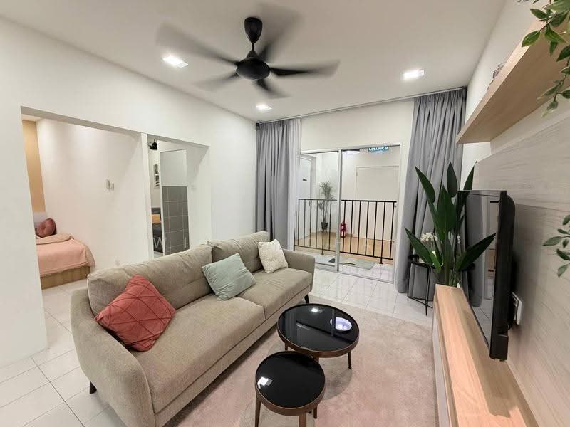 Pangsapuri untuk Dijual di Residensi Jati De Meru - Winny Chan - Living Room - PropertyGuru.com.my