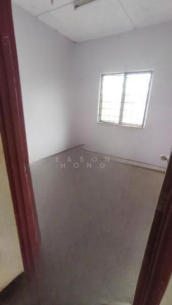Rumah Flat untuk Disewa di Taman Bukit Rawang Jaya 2 - Eason Hong - Interior - PropertyGuru.com.my