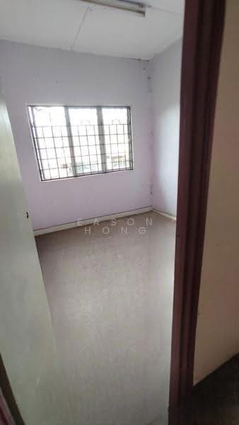 Rumah Flat untuk Disewa di Taman Bukit Rawang Jaya 2 - Eason Hong - Interior - PropertyGuru.com.my