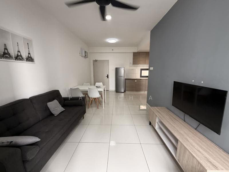 Kediaman Servis untuk Disewa di Horizon Suites - Paul Chia - Living Room - PropertyGuru.com.my