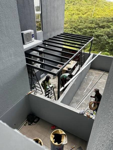 Kediaman Servis untuk Dijual di Residensi Rimbun @ Canopy Hills - WK Siew - Balcony - PropertyGuru.com.my