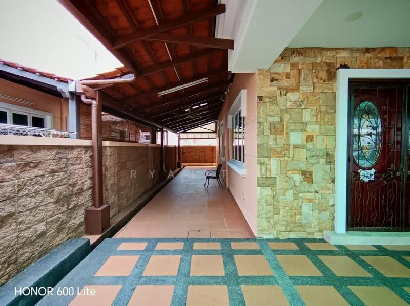 Semi-Detached House for Sale in Taman Naga Emas (Salak South) - Ryan Tan - Exterior - PropertyGuru.com.my
