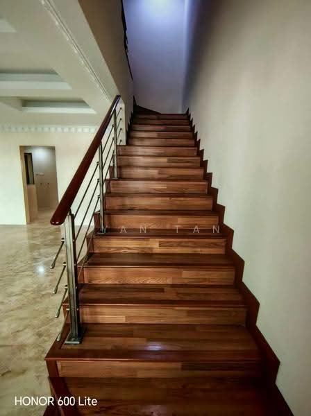 Semi-Detached House for Sale in Taman Naga Emas (Salak South) - Ryan Tan - Interior - PropertyGuru.com.my