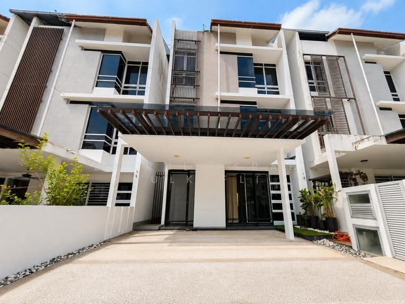 Rumah Teres 2.5-Tingkat untuk Dijual di Putrajaya (Putrajaya) - Zairul Asrah Zulkefli - Exterior - PropertyGuru.com.my