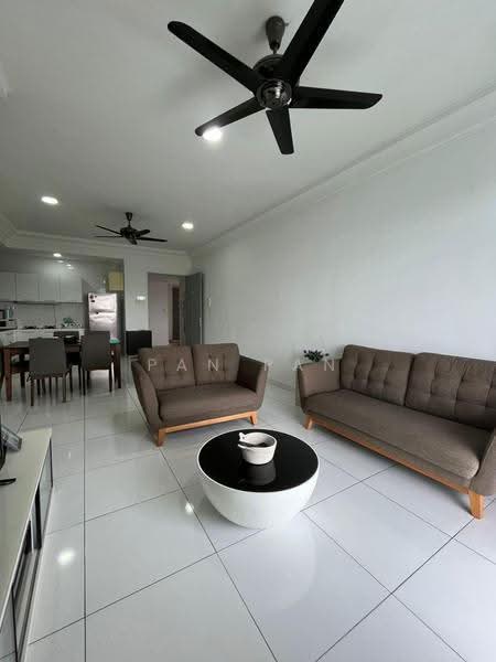 Kediaman Servis untuk Disewa di The Platino Serviced Apartment - Pan Pan - Living Room - PropertyGuru.com.my