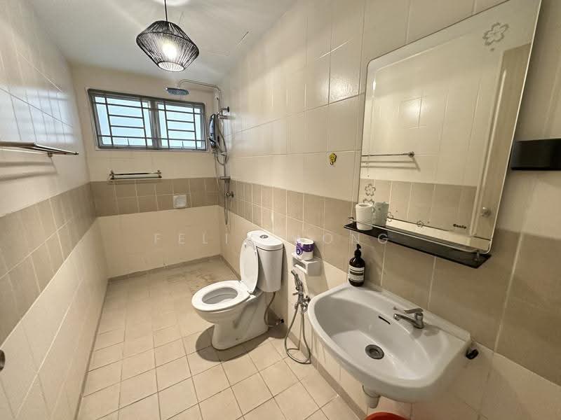Condominium for Rent at Kinrara Mas - Felix Wong - Bathroom - PropertyGuru.com.my