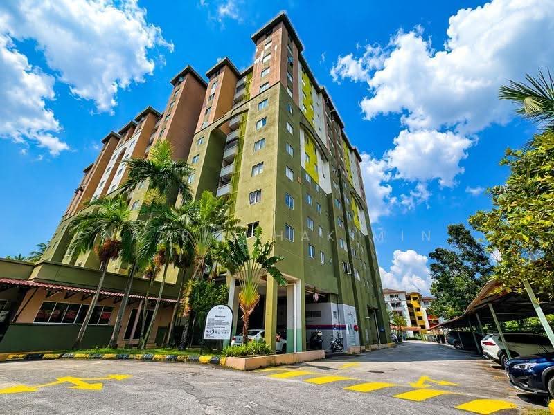 Pangsapuri untuk Dijual di Aliran Damai - Nazrin Hakimin - Exterior - PropertyGuru.com.my