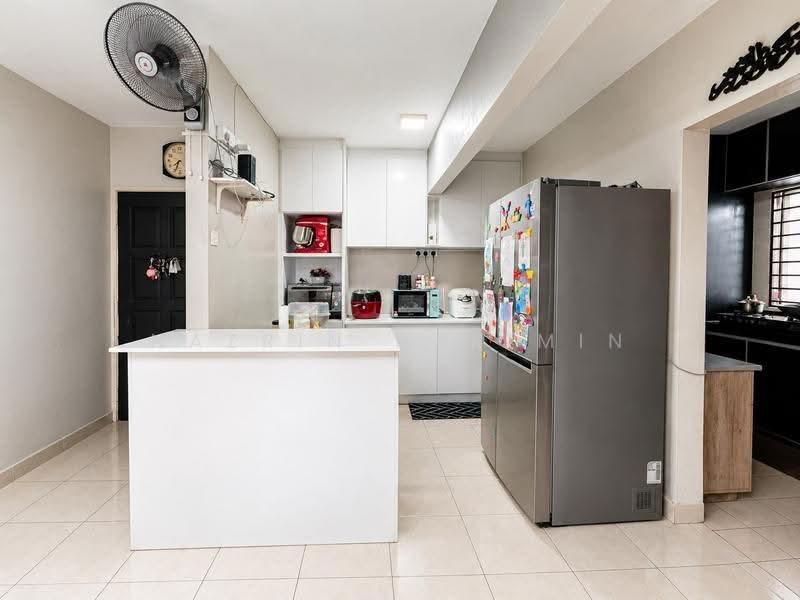 Pangsapuri untuk Dijual di Aliran Damai - Nazrin Hakimin - Kitchen - PropertyGuru.com.my