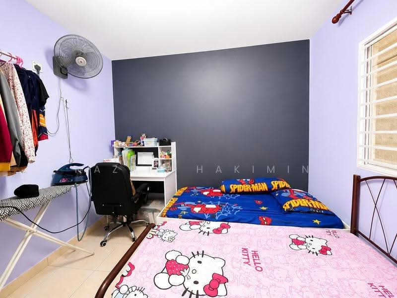 Pangsapuri untuk Dijual di Aliran Damai - Nazrin Hakimin - Bedroom - PropertyGuru.com.my