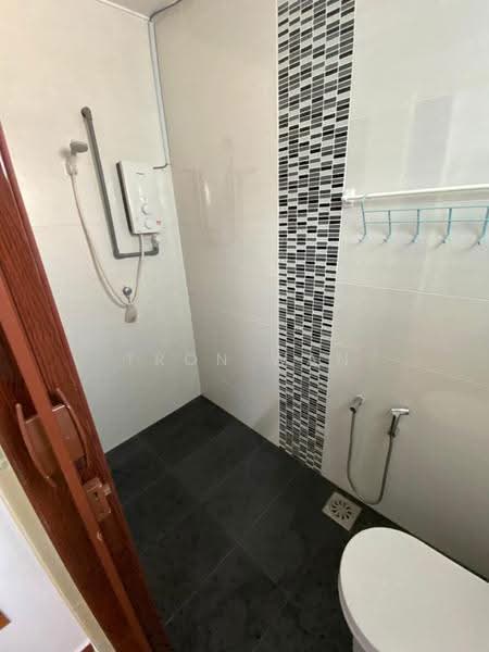 2-storey Terraced House for Rent in Petaling Jaya (Selangor) - Tron Wan - Bathroom - PropertyGuru.com.my