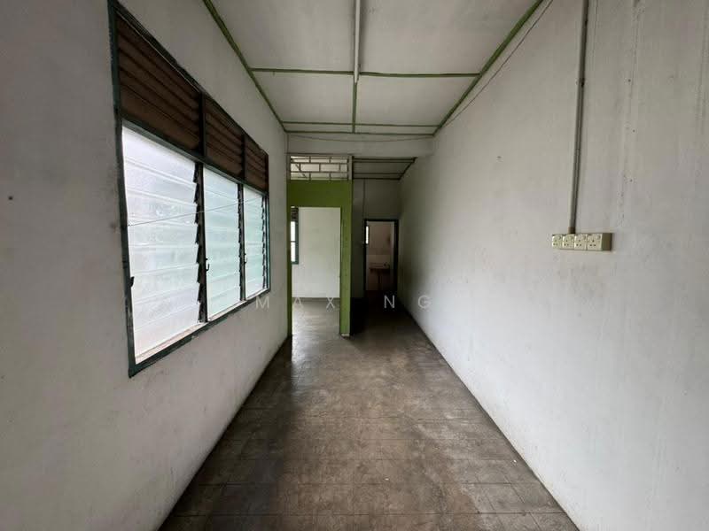 Shop for Sale in Ayer Itam (Penang) - Max Ng - Interior - PropertyGuru.com.my