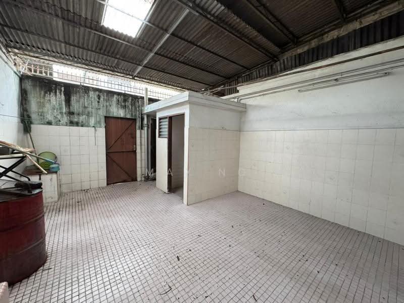 Shop for Sale in Ayer Itam (Penang) - Max Ng - Exterior - PropertyGuru.com.my